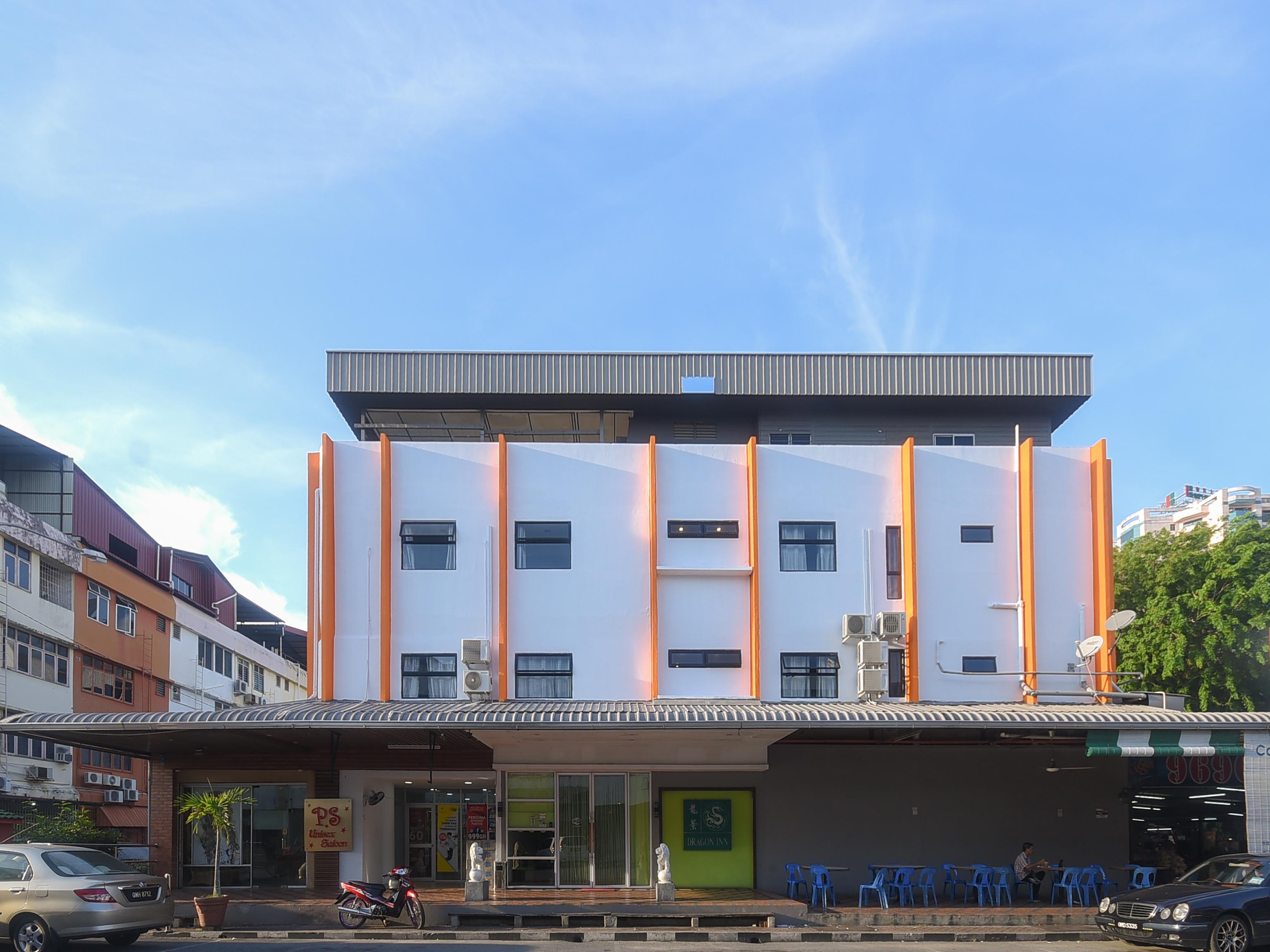 Super Oyo 976 Dragon Inn Miri Exteriör bild